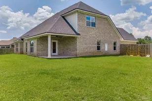 6044 Huntington Creek Blvd, Pensacola, FL 32526 - Photo 2