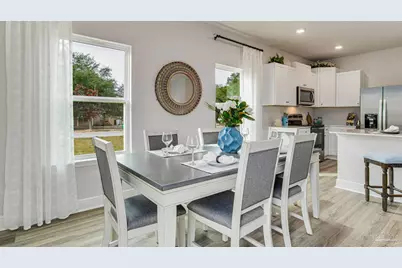 2422 Cliff Hollow Cir, Gulf Breeze, FL 32563 - Photo 12