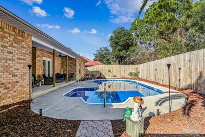 1000 Coronado Ct, Gulf Breeze, FL 32563 - Photo 30