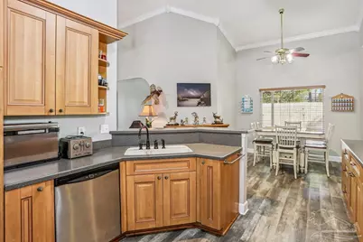 1000 Coronado Ct, Gulf Breeze, FL 32563 - Photo 14