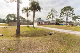 6977 Leisure St, Navarre, FL 32566 - Photo 38