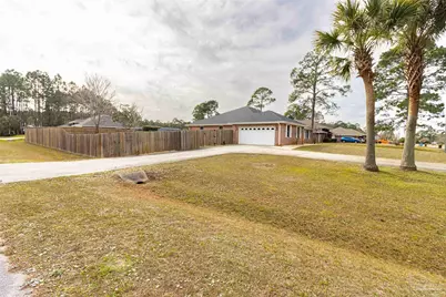 6977 Leisure St, Navarre, FL 32566 - Photo 2