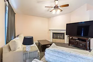 6977 Leisure St, Navarre, FL 32566 - Photo 6