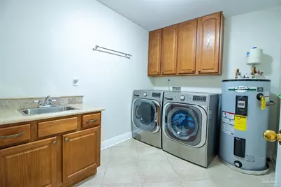 6977 Leisure St, Navarre, FL 32566 - Photo 12