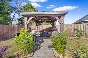 1469 E Shores Blvd, Gulf Breeze, FL 32563 - Photo 36