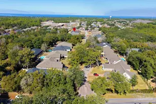 1469 E Shores Blvd, Gulf Breeze, FL 32563 - Photo 52