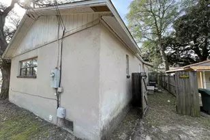 214 Brown Rd, Pensacola, FL 32507 - Photo 2