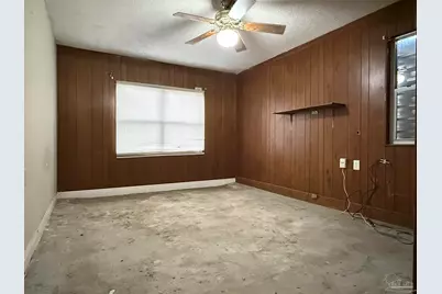 189 Overlook Dr, Pensacola, FL 32503 - Photo 8