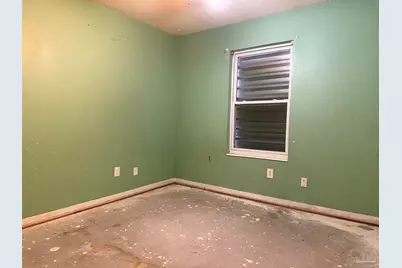 189 Overlook Dr, Pensacola, FL 32503 - Photo 10