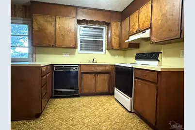 189 Overlook Dr, Pensacola, FL 32503 - Photo 4