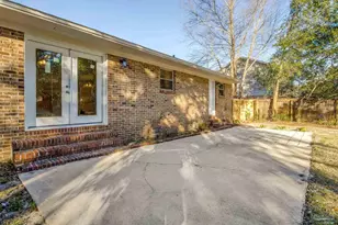 1219 Dunmire St, Pensacola, FL 32504 - Photo 4