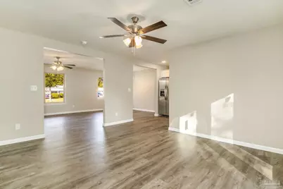 1219 Dunmire St, Pensacola, FL 32504 - Photo 12