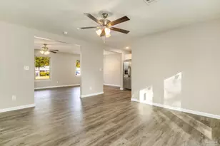 1219 Dunmire St, Pensacola, FL 32504 - Photo 12