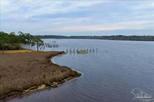 3060 Safronia Shores Rd, Navarre, FL 32566 - Photo 2