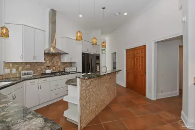 279 Plantation Hill Rd, Gulf Breeze, FL 32561 - Photo 12