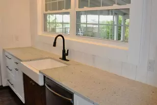 4600 Forsyth St, Milton, FL 32583 - Photo 12