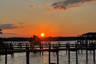 890 Paradise Beach Cir, Pensacola, FL 32506 - Photo 4