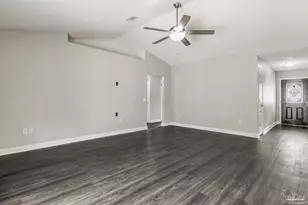 1068 Joaquin Rd, Pensacola, FL 32506 - Photo 4