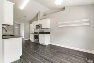 1068 Joaquin Rd, Pensacola, FL 32506 - Photo 8