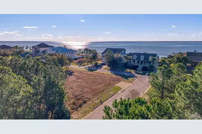 4162 Madura Rd, Gulf Breeze, FL 32563 - Photo 1
