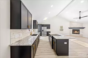 3111 Holley Point Rd, Navarre, FL 32566 - Photo 18