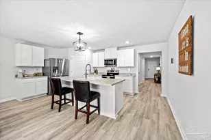 5855 Belmont Stakes Rd, Pensacola, FL 32526 - Photo 8