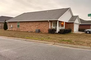 6178 Bandol Ct, Milton, FL 32570 - Photo 2