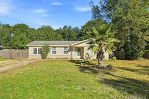 6444 Walnut St, Milton, FL 32570 - Photo 1