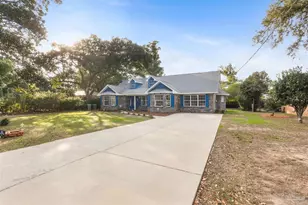 6315 White Oak Dr, Pensacola, FL 32503 - Photo 2