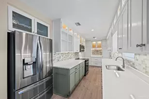 309 Dolphin St, Gulf Breeze, FL 32561 - Photo 6