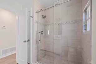 309 Dolphin St, Gulf Breeze, FL 32561 - Photo 28