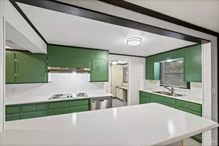 625 Edgecliff Dr, Pensacola, FL 32506 - Photo 4