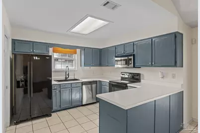 2237 Prytania Cir, Navarre, FL 32566 - Photo 12