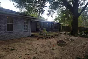 2955 Newton Dr, Pensacola, FL 32503 - Photo 4