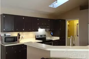 2060 Cambridge Cir, Pensacola, FL 32514 - Photo 2