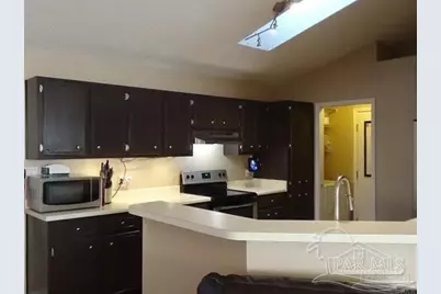 2060 Cambridge Cir, Pensacola, FL 32514 - Photo 4