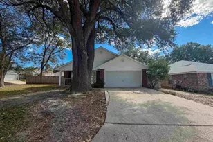 7903 Cayenne Way, Pensacola, FL 32526 - Photo 2