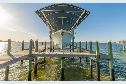 247 Sabine Dr, Pensacola Beach, FL 32561 - Photo 36