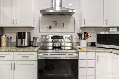 2601 Tinosa Cir, Pensacola, FL 32526 - Photo 10