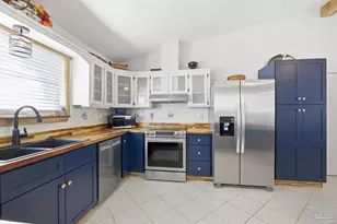 14001 Innerarity Point Rd, Pensacola, FL 32507 - Photo 12