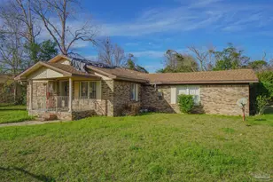 6971 Jefferson Ave, Century, FL 32535 - Photo 2