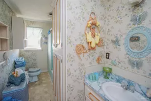 6971 Jefferson Ave, Century, FL 32535 - Photo 16