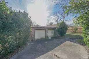 6971 Jefferson Ave, Century, FL 32535 - Photo 4