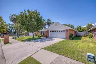 3747 Boardwalk Ct, Gulf Breeze, FL 32563 - Photo 1