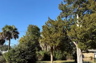 1202 E Yonge St, Pensacola, FL 32503 - Photo 4