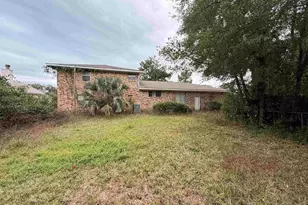 1202 E Yonge St, Pensacola, FL 32503 - Photo 10