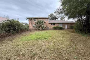 1202 E Yonge St, Pensacola, FL 32503 - Photo 10