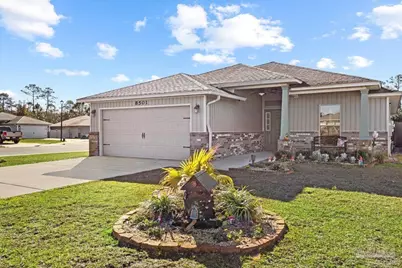 8501 Island Dr, Navarre, FL 32566 - Photo 2