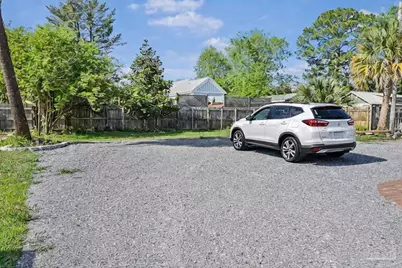 1218 E Cervantes St, Pensacola, FL 32501 - Photo 2