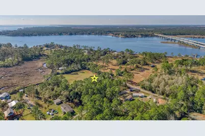 02 Petersen Pt Rd, Milton, FL 32583 - Photo 1